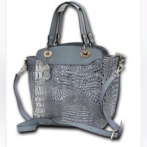 Chic Gray Crocodile Pattern Tote Bag